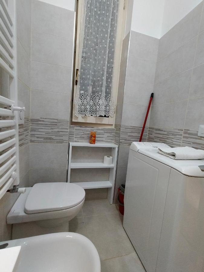Central Guesthouse Cir 015146-Cni-01484 ミラノ エクステリア 写真